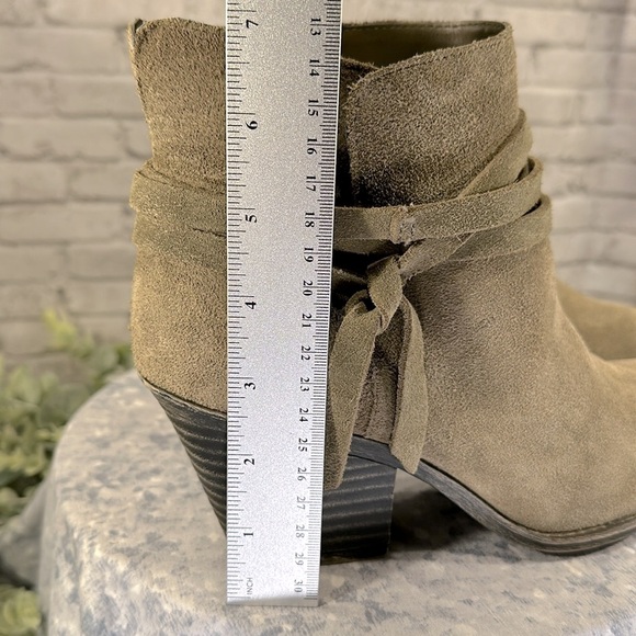 Sole Society “Maren” Tan Suede Round-Toe Western Fashion Booties WMS 8.5B🤎VGUC - Picture 10 of 12